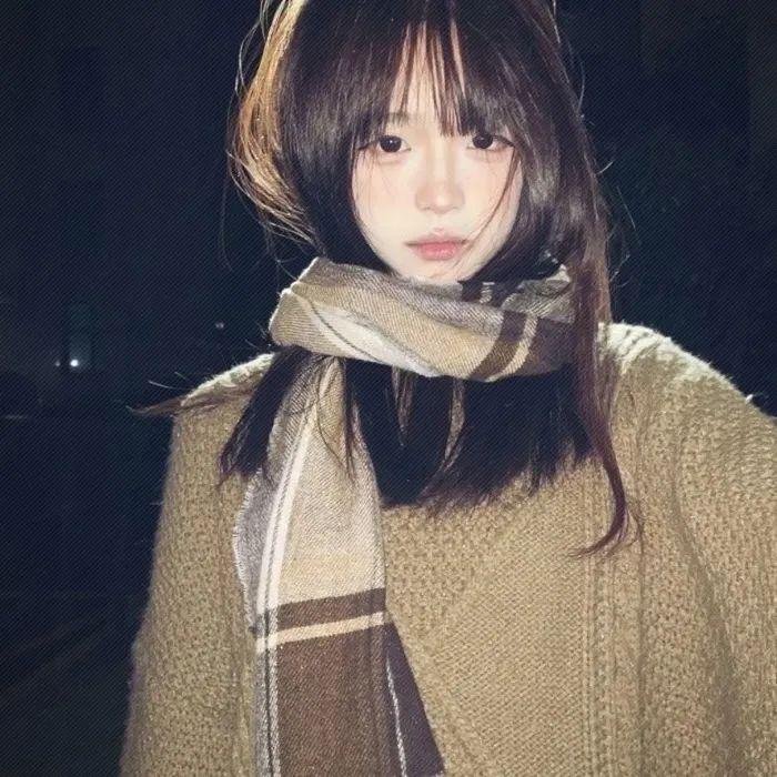 无边春色戏两儍